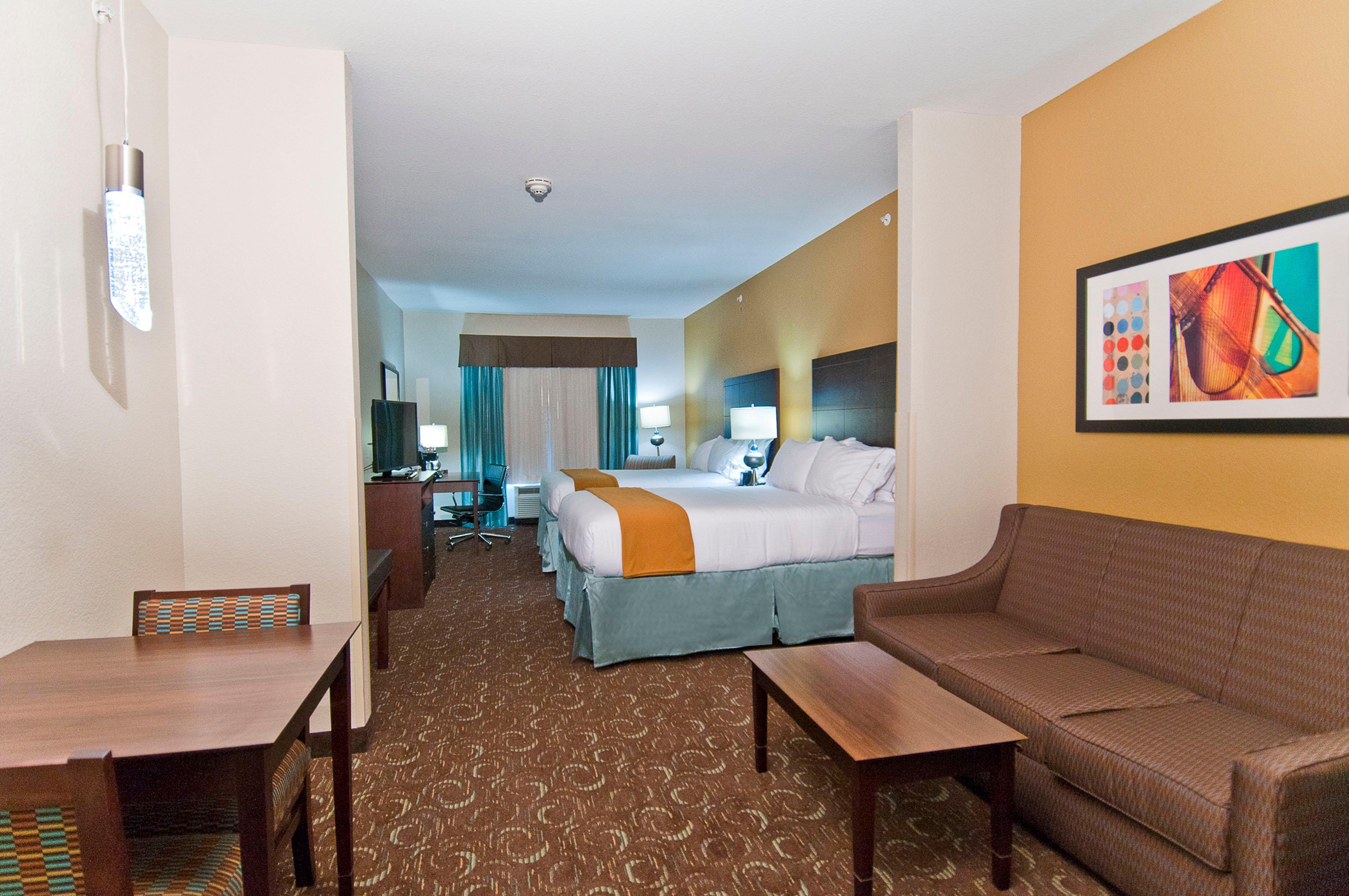 Holiday Inn Express & Suites San Antonio Frost Bank Center By Ihg מראה חיצוני תמונה