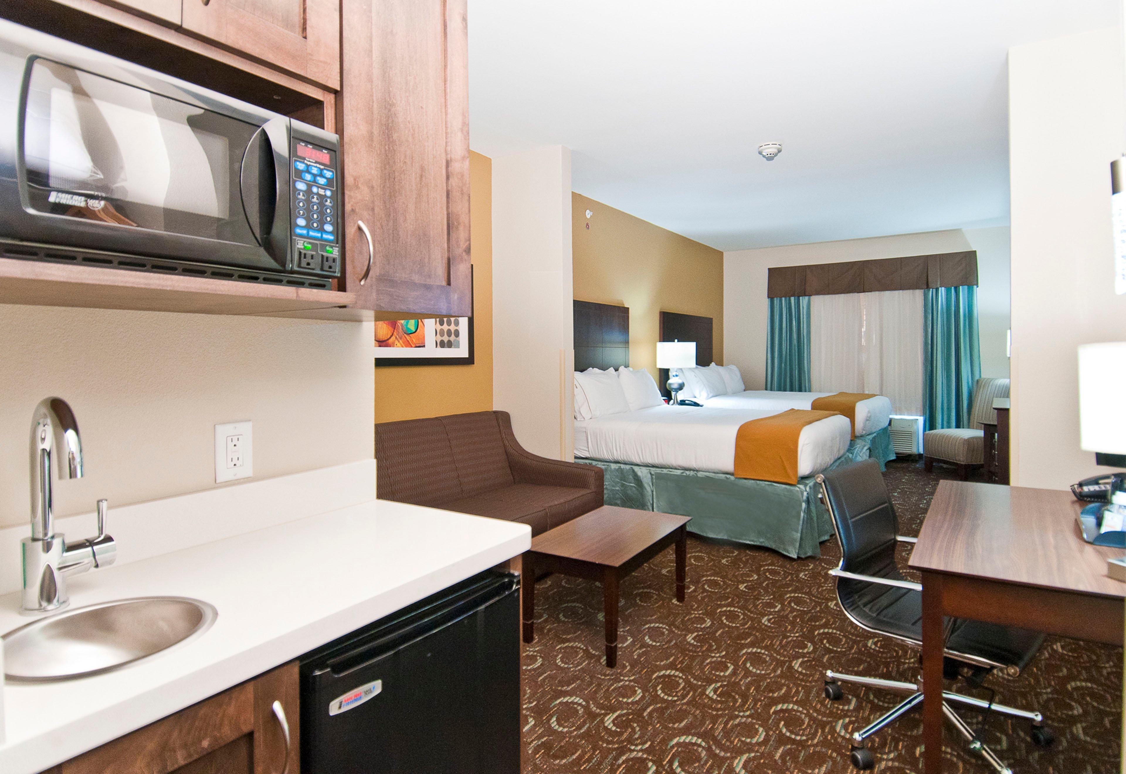 Holiday Inn Express & Suites San Antonio Frost Bank Center By Ihg מראה חיצוני תמונה