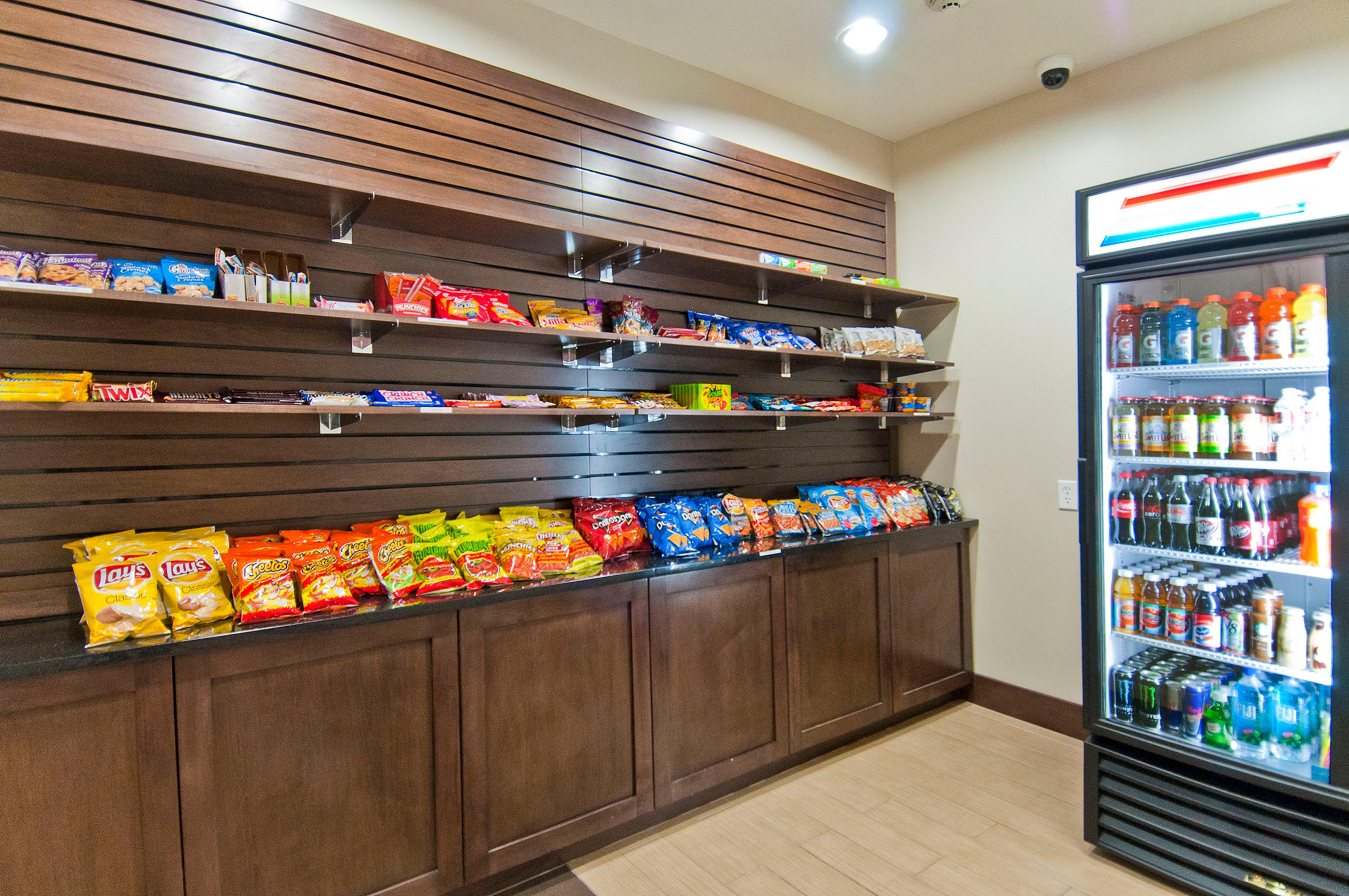 Holiday Inn Express & Suites San Antonio Frost Bank Center By Ihg מראה חיצוני תמונה