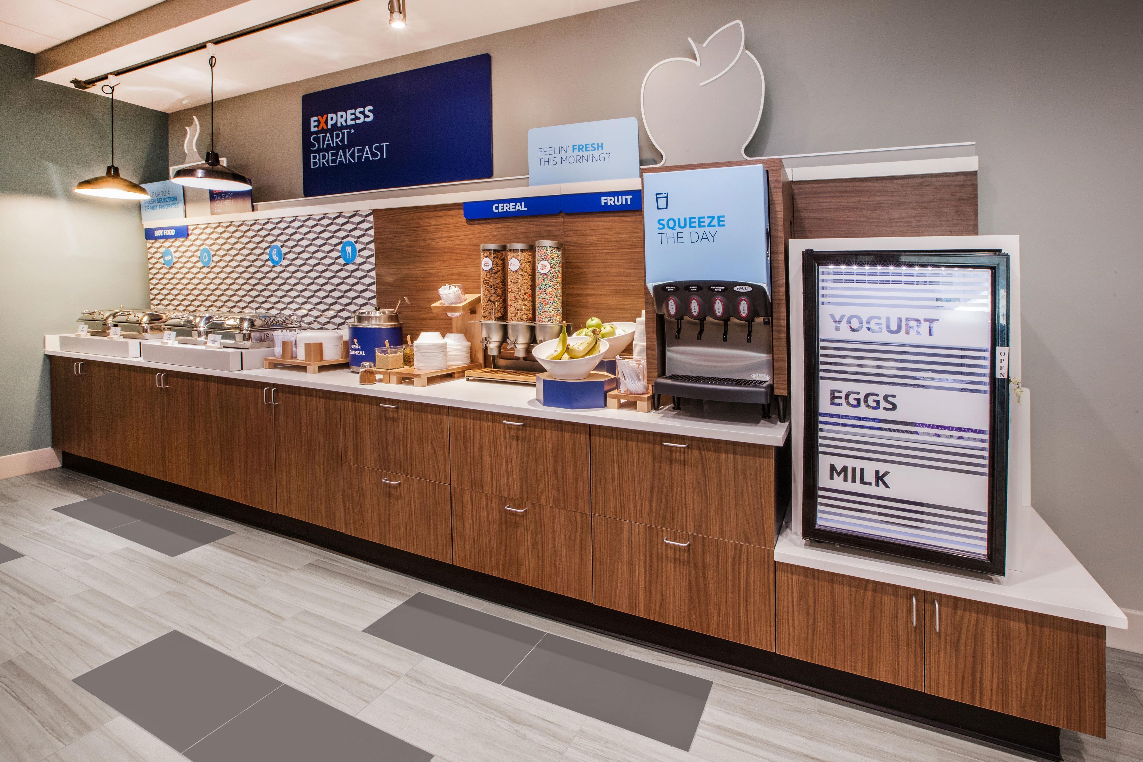 Holiday Inn Express & Suites San Antonio Frost Bank Center By Ihg מראה חיצוני תמונה