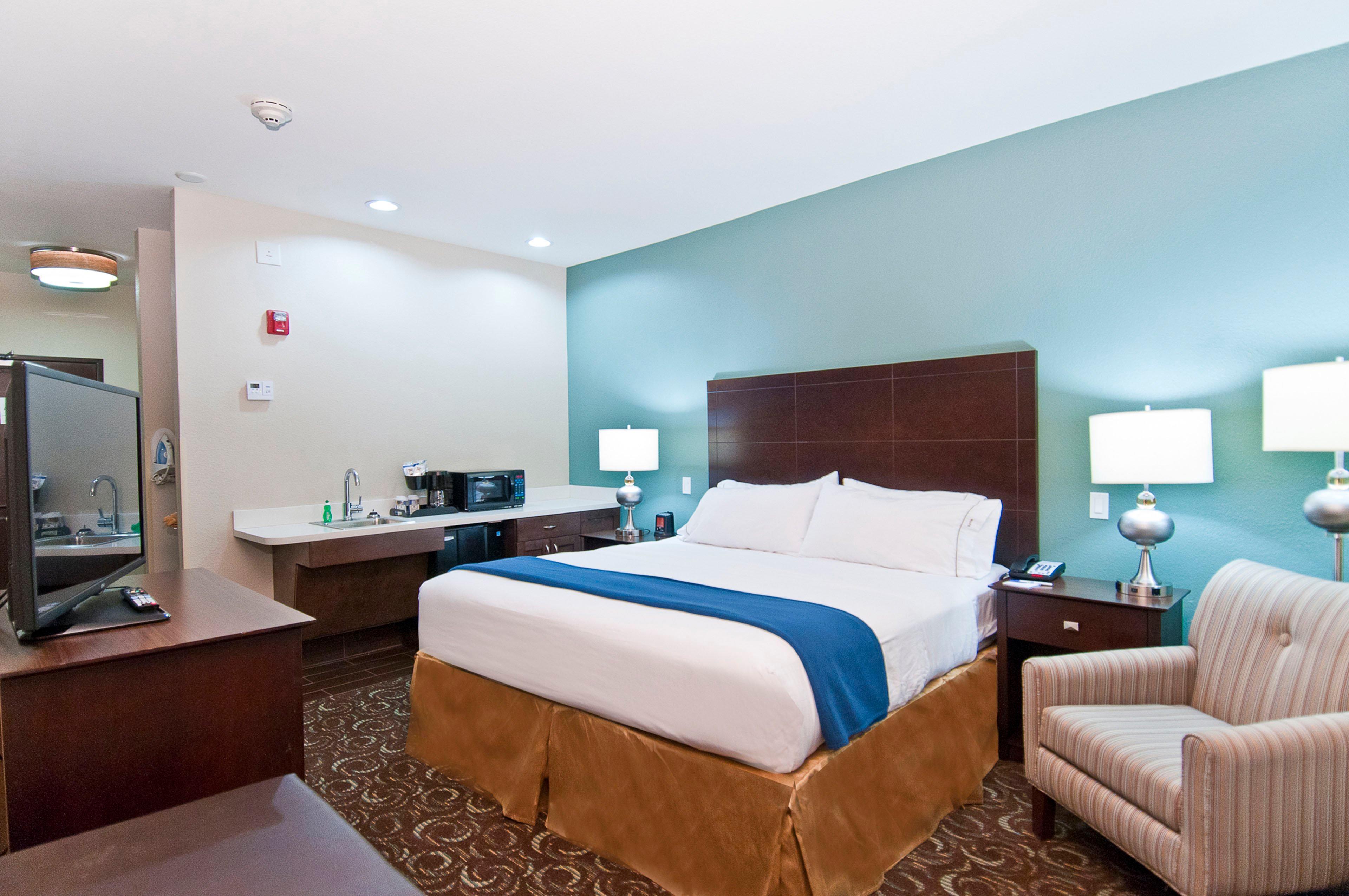 Holiday Inn Express & Suites San Antonio Frost Bank Center By Ihg מראה חיצוני תמונה