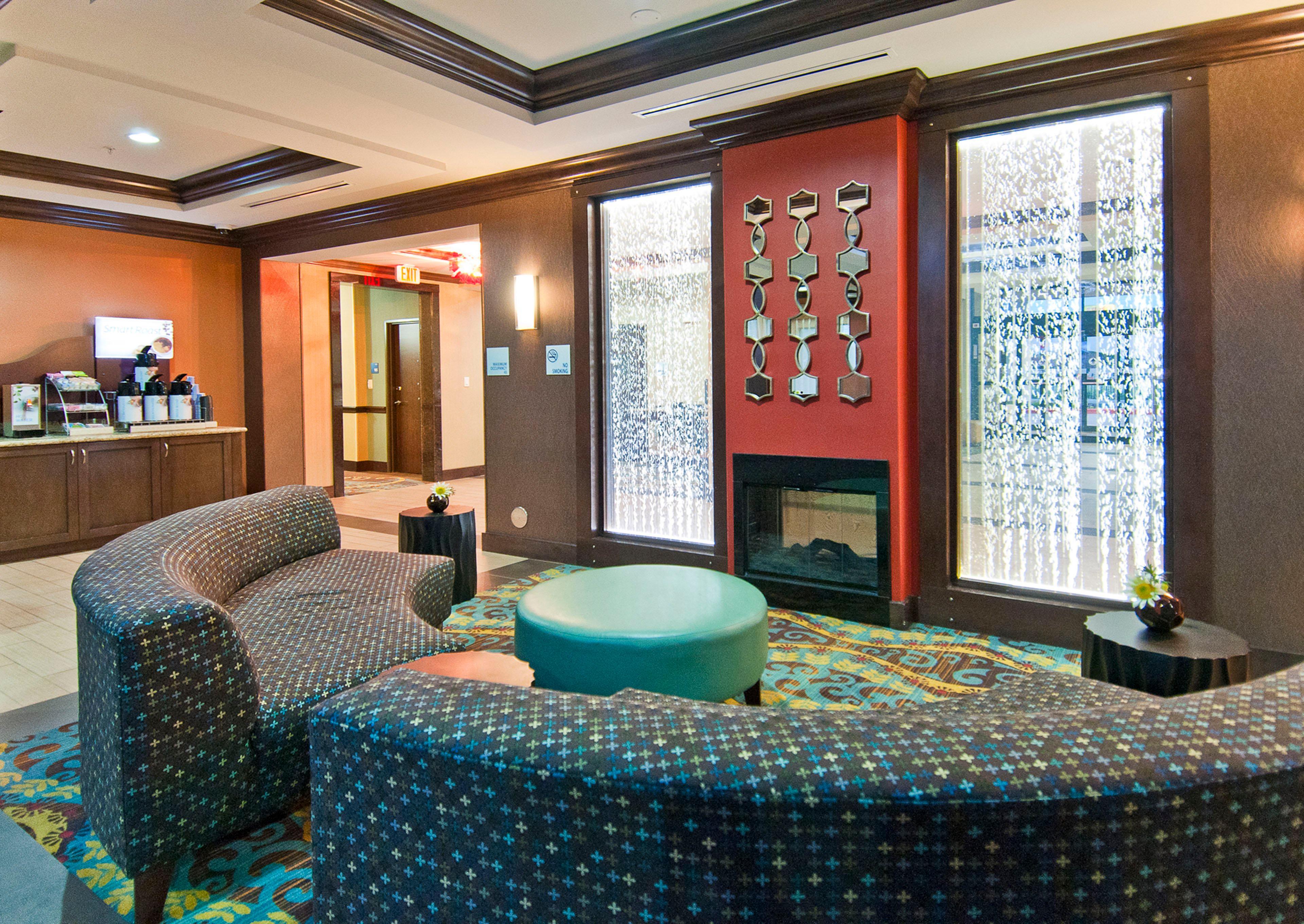Holiday Inn Express & Suites San Antonio Frost Bank Center By Ihg מראה חיצוני תמונה